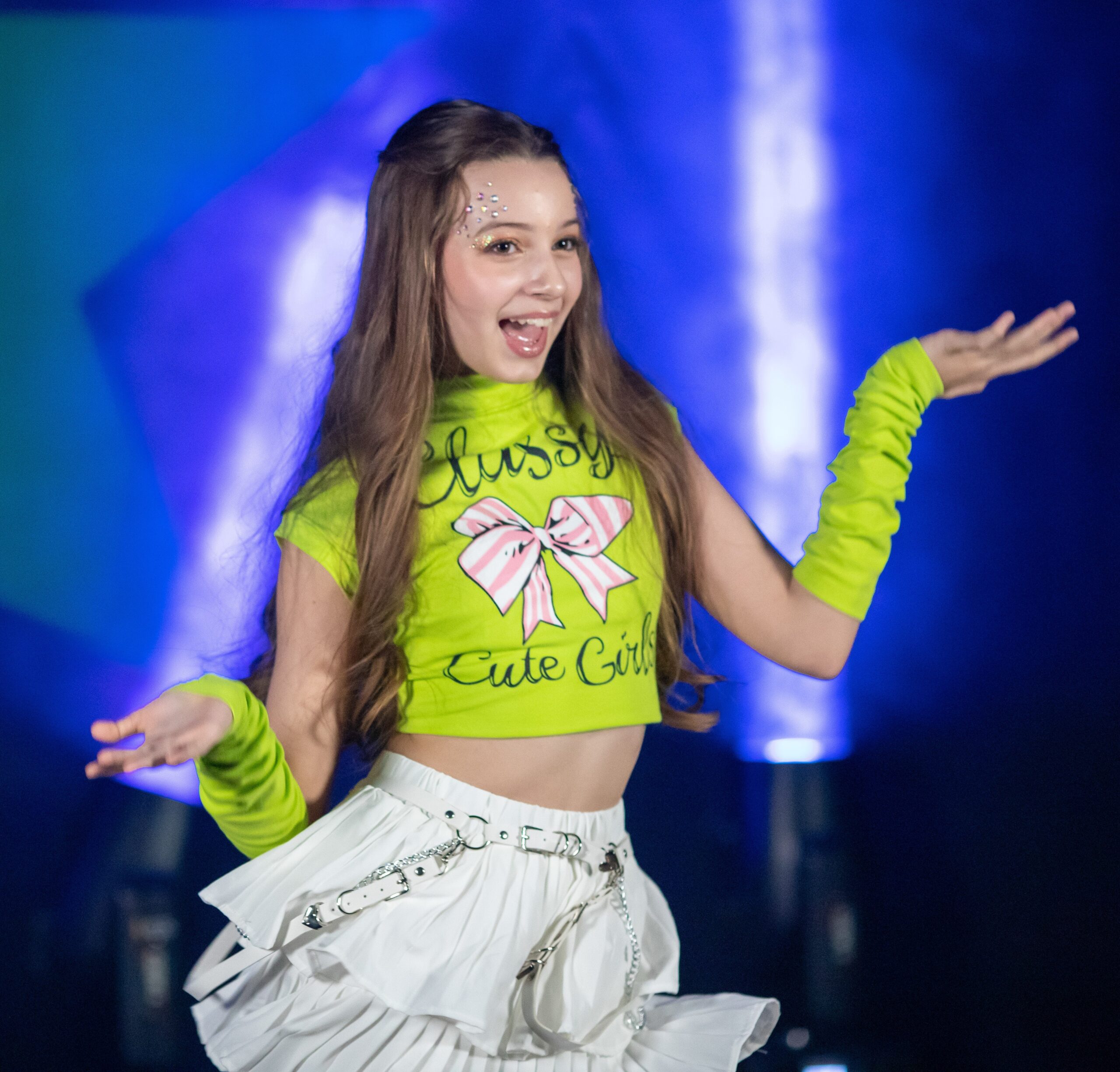 Viktoria-poshtarova-videoclip-6-7 13